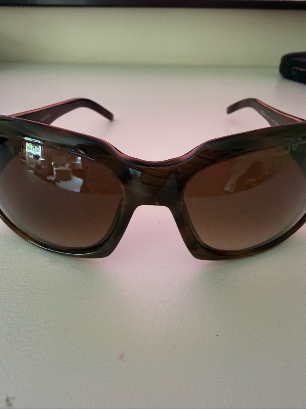 Valentino Brown Gradient Logo-Accent Women's Sunglasses - Picture 3 of 5